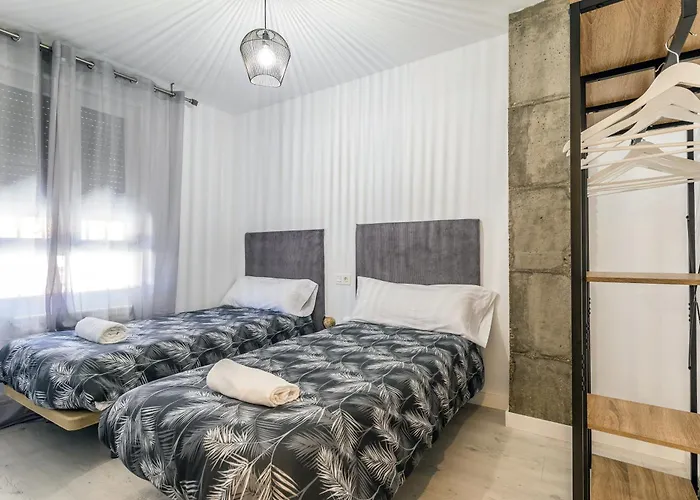 Baruhaus Estrella Mansilla 아파트 만시야 데 라스 물라스